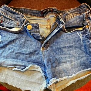 DEAR JOHN relaxed/distressed denim shorts